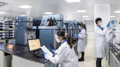 һ����ҩ������ŵ���Ƭ���л��������������������ӽ�ҩҵ���ž�������ڿ�ED�г�